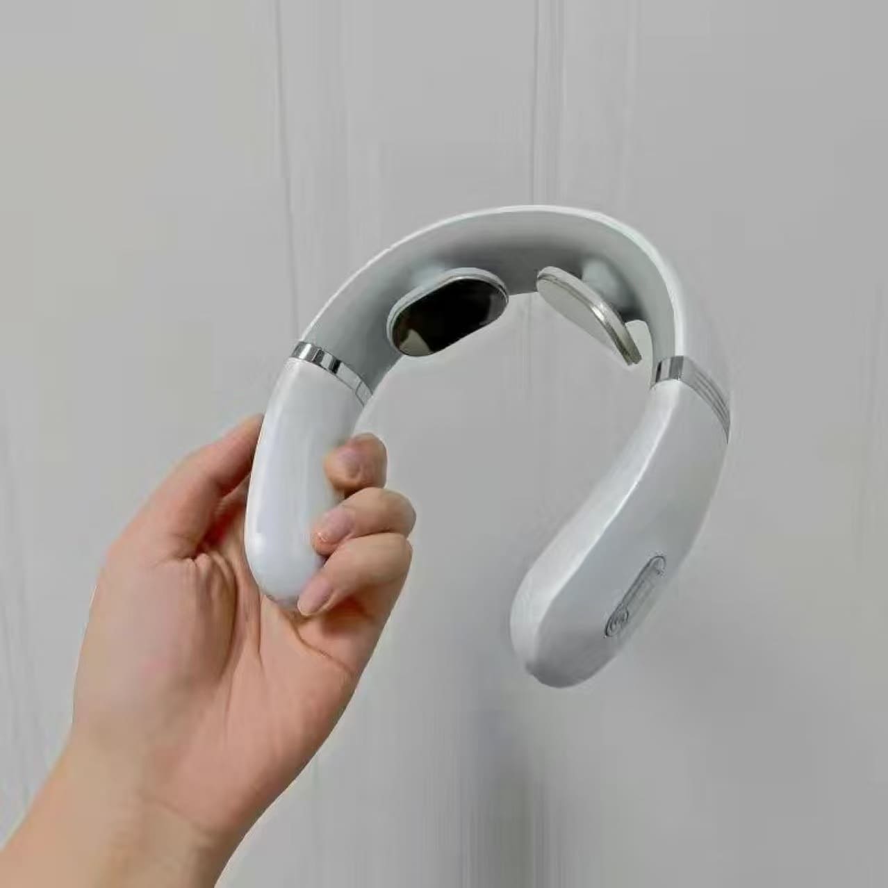 Byeache™ Neck Pulse Massager